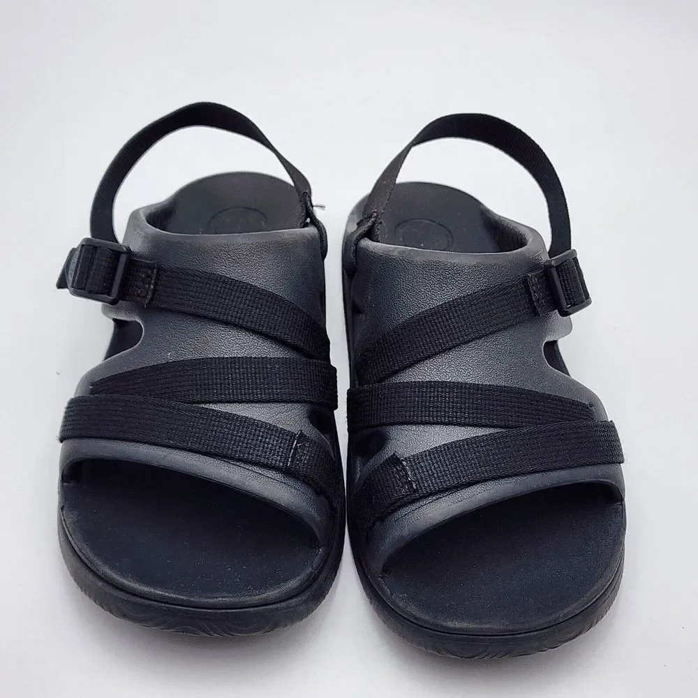 Chaco Unisex-Child Chillos Big Kids Performance Slides‎ Sandals Black Size 5